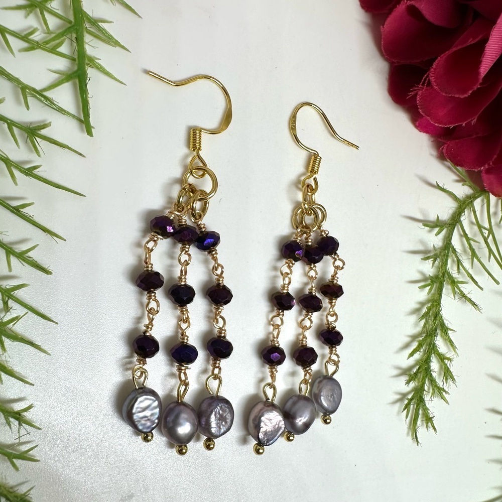 NEW⚜️Freshwater Pearl & Crystal Chandelier Earrings - Picture 4 of 6